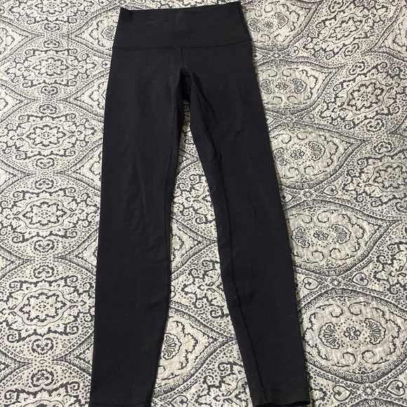 Lululemon high rise wunder under - Picture 2 of 4